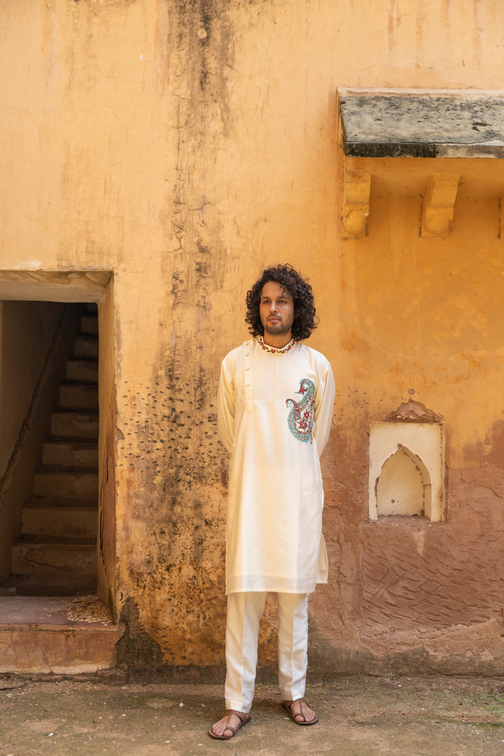 Handpainted Chanderi Men's Kurta & Pyjama