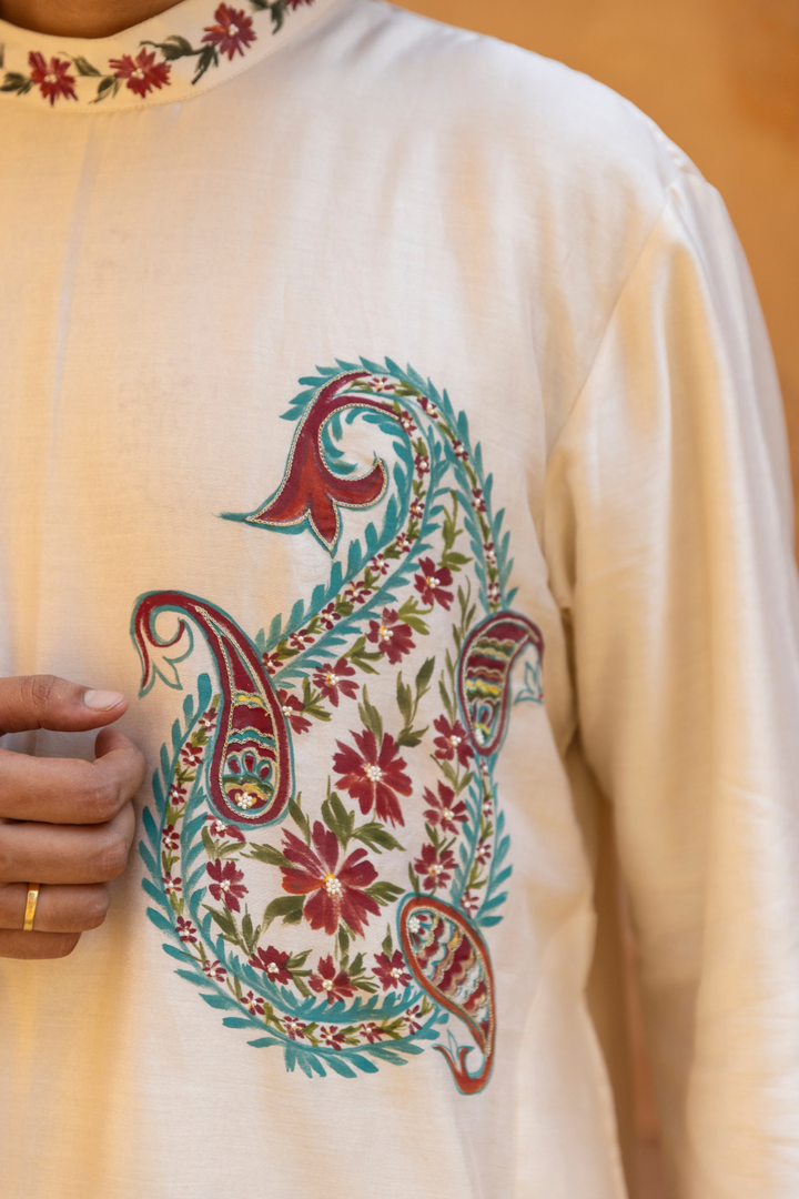 Handpainted Chanderi Men's Kurta & Pyjama